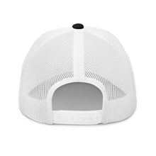 Charger l'image dans la galerie, Structured Mesh-Back Cap with Six Words