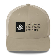 Charger l'image dans la galerie, Structured, Mesh Back Cap with Box Logo and Human Rights Symbol