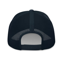 Charger l'image dans la galerie, Structured Mesh-Back Cap with Six Words