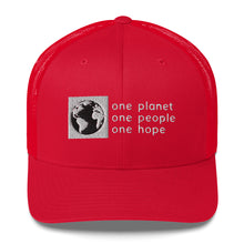 Charger l'image dans la galerie, Structured Mesh-Back Cap with Box Logo and Globe