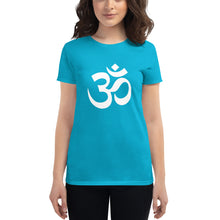 Charger l'image dans la galerie, Women's short sleeve T-shirt with Om Symbol