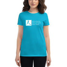Cargar imagen en el visor de la galería, Women's short sleeve T-shirt with Box Logo and Tagline