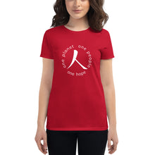 Cargar imagen en el visor de la galería, Women's short sleeve T-shirt with Humankind Symbol and Globe Tagline