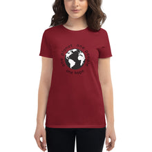 गैलरी व्यूवर में इमेज लोड करें, Women&#39;s short sleeve T-shirt with Earth and Black Globe Tagline
