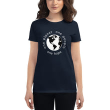将图片加载到图库查看器，Women&#39;s short sleeve T-shirt with Earth and Globe Tagline
