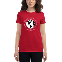 将图片加载到图库查看器，Women&#39;s short sleeve T-shirt with Earth and Globe Tagline
